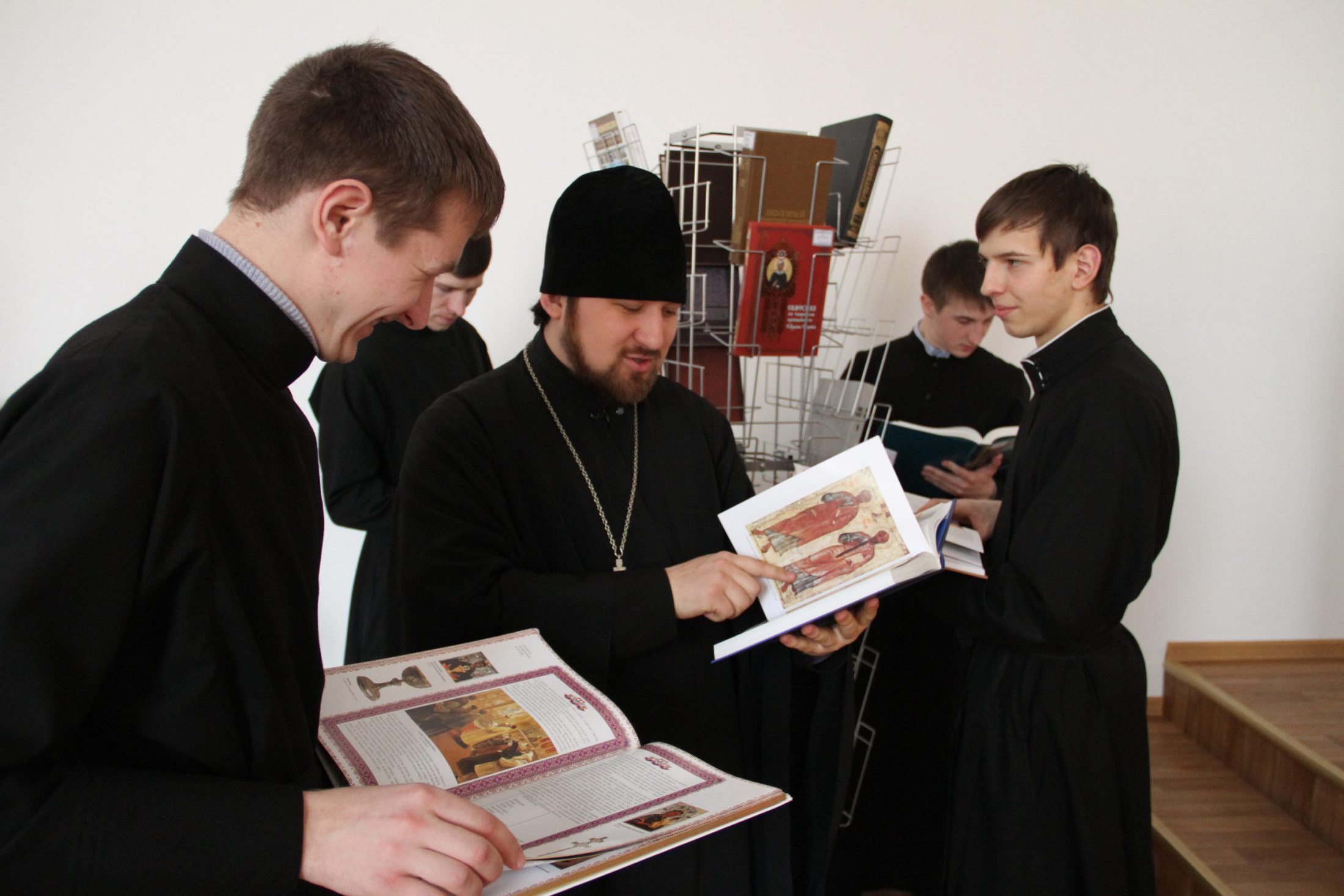 В Оренбургской духовной семинарии прошел семинар, посвященный Дню православной книги.