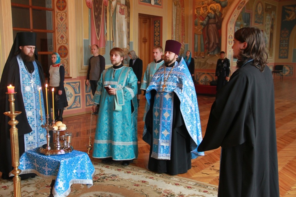 В Оренбургской духовной семинарии молитвенно почтили праздник Покрова Пресвятой Богородицы