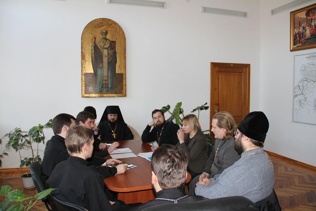 В Оренбургской духовной семинарии состоялось заседание кафедры Богословия и Библейской кафедры