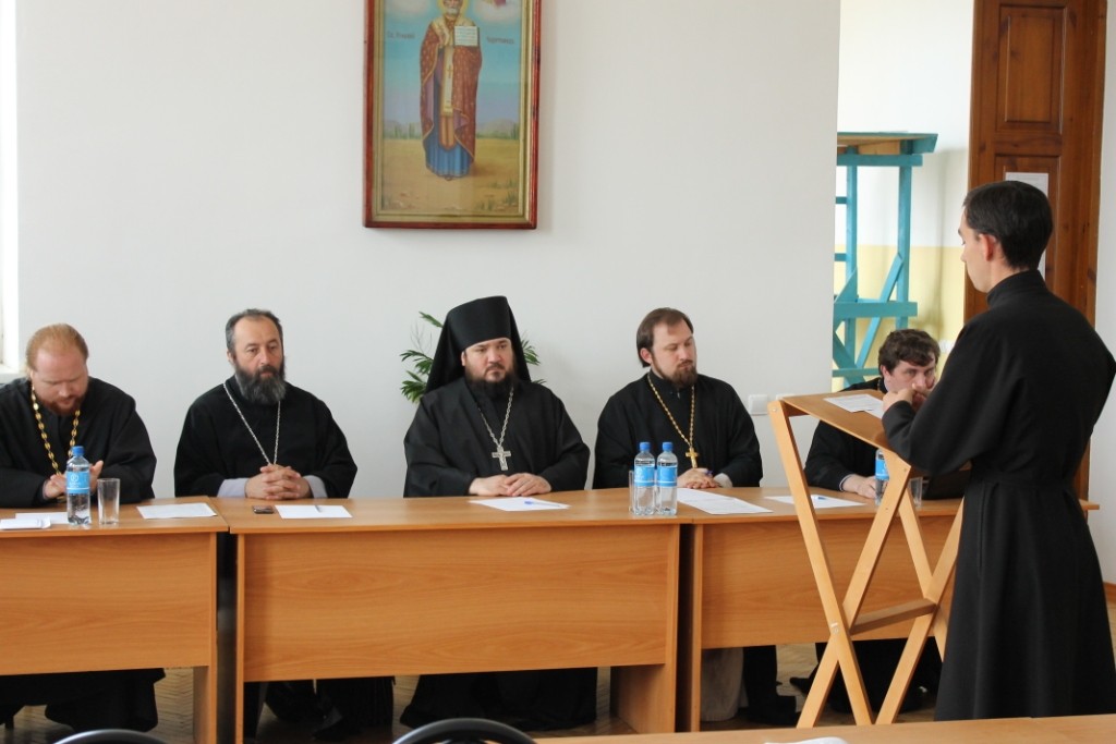 В Оренбургской духовной семинарии начались итоговые экзамены