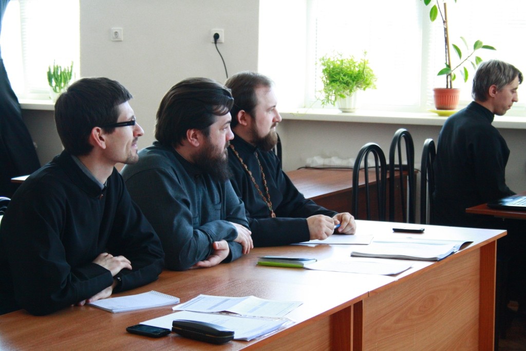 Оренбургская духовная семинария приняла участие в общецерковном семинаре.