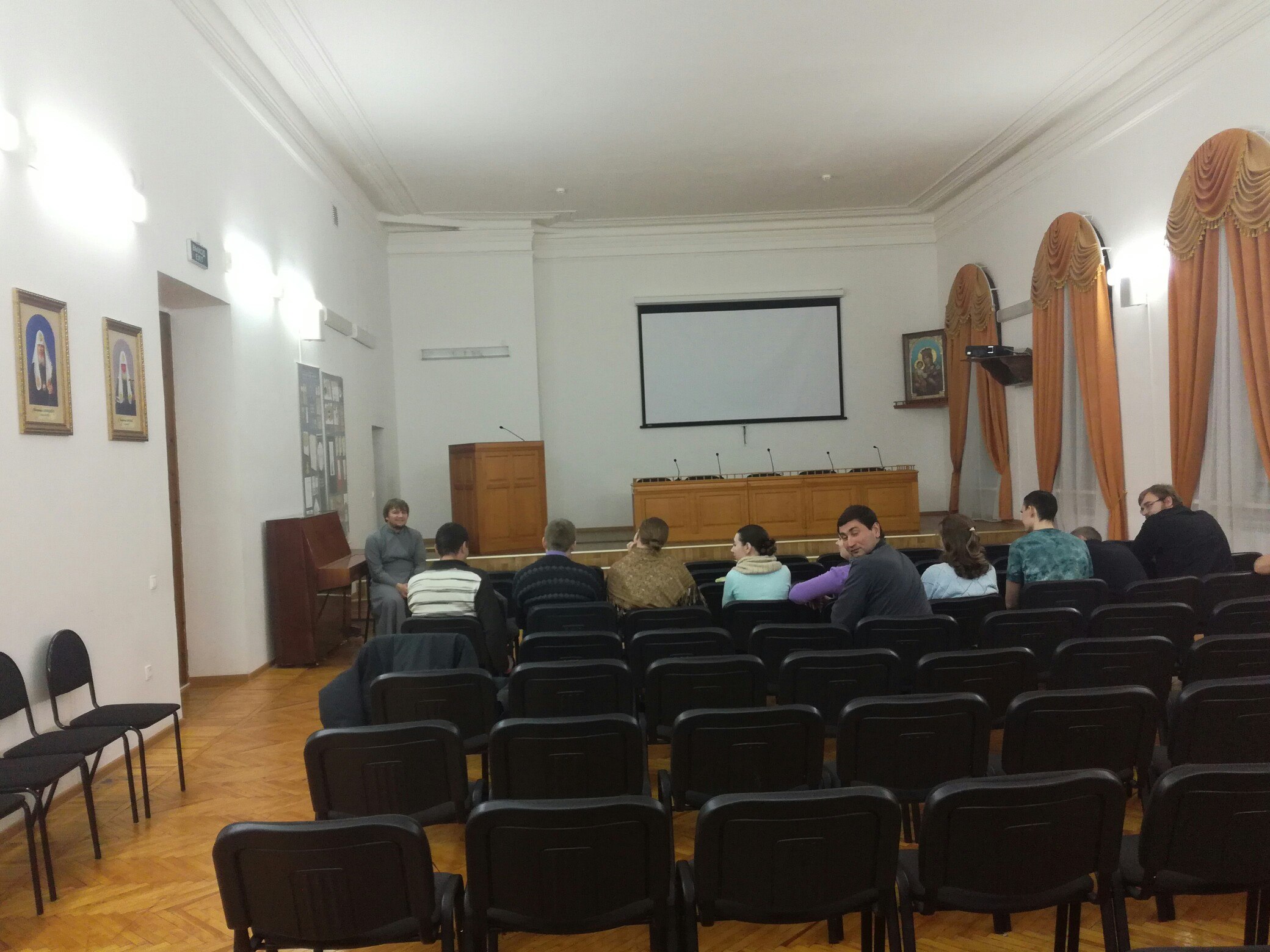 Кинолекторий в  Оренбургской духовной семинарии