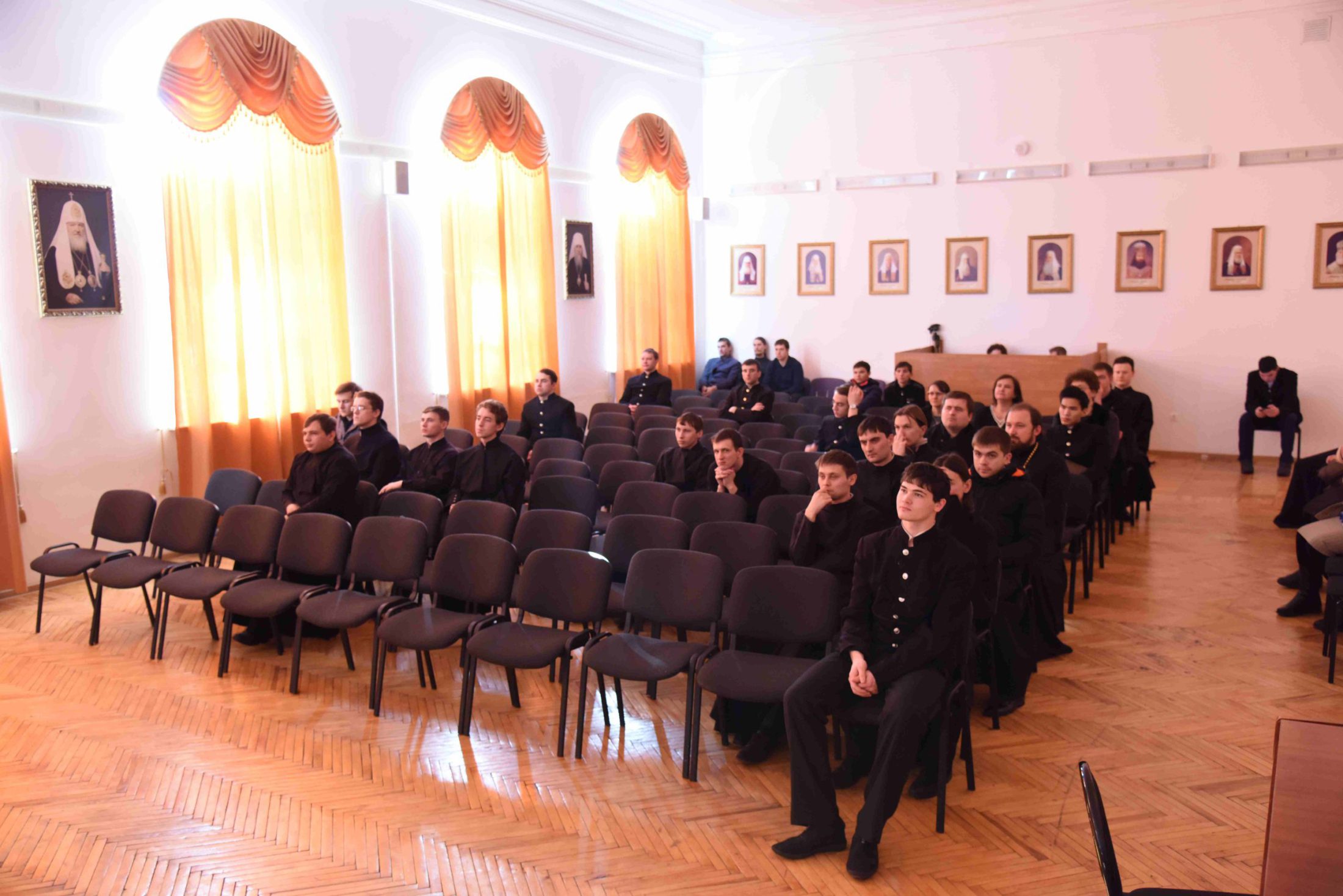 В семинарии состоялся просмотр фильма о Святейшем Патриархе Кирилле