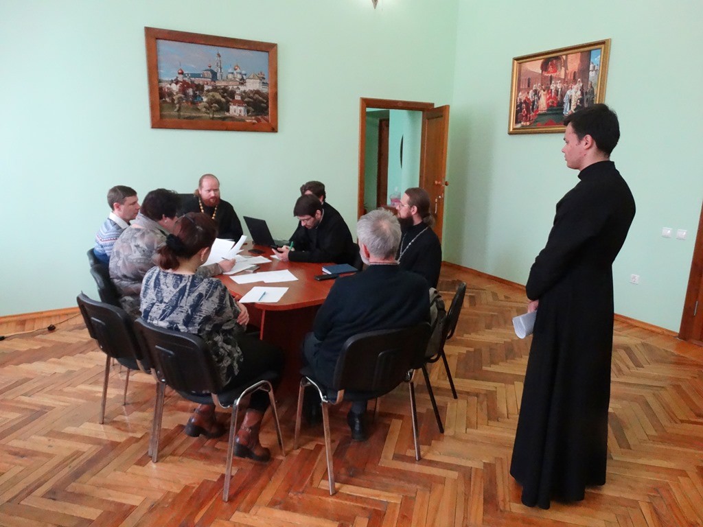 В Оренбургской духовной семинарии состоялась предзащита выпускных квалификационных работ
