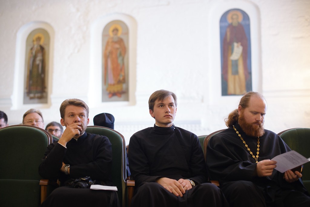 Проректор по учебной работе Оренбургской духовной семинарии выступил на Международной конференции «Экзегетика и герменевтика Священного Писания»