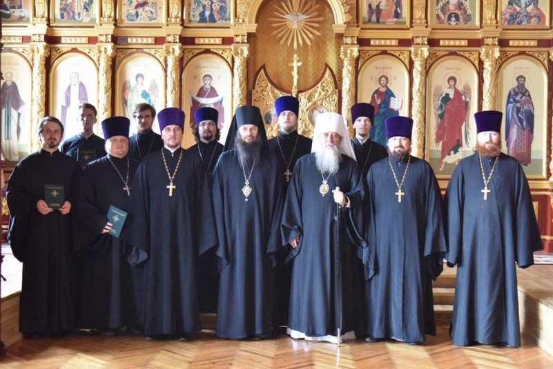 В Оренбургской духовной семинарии состоялся торжественный выпускной акт