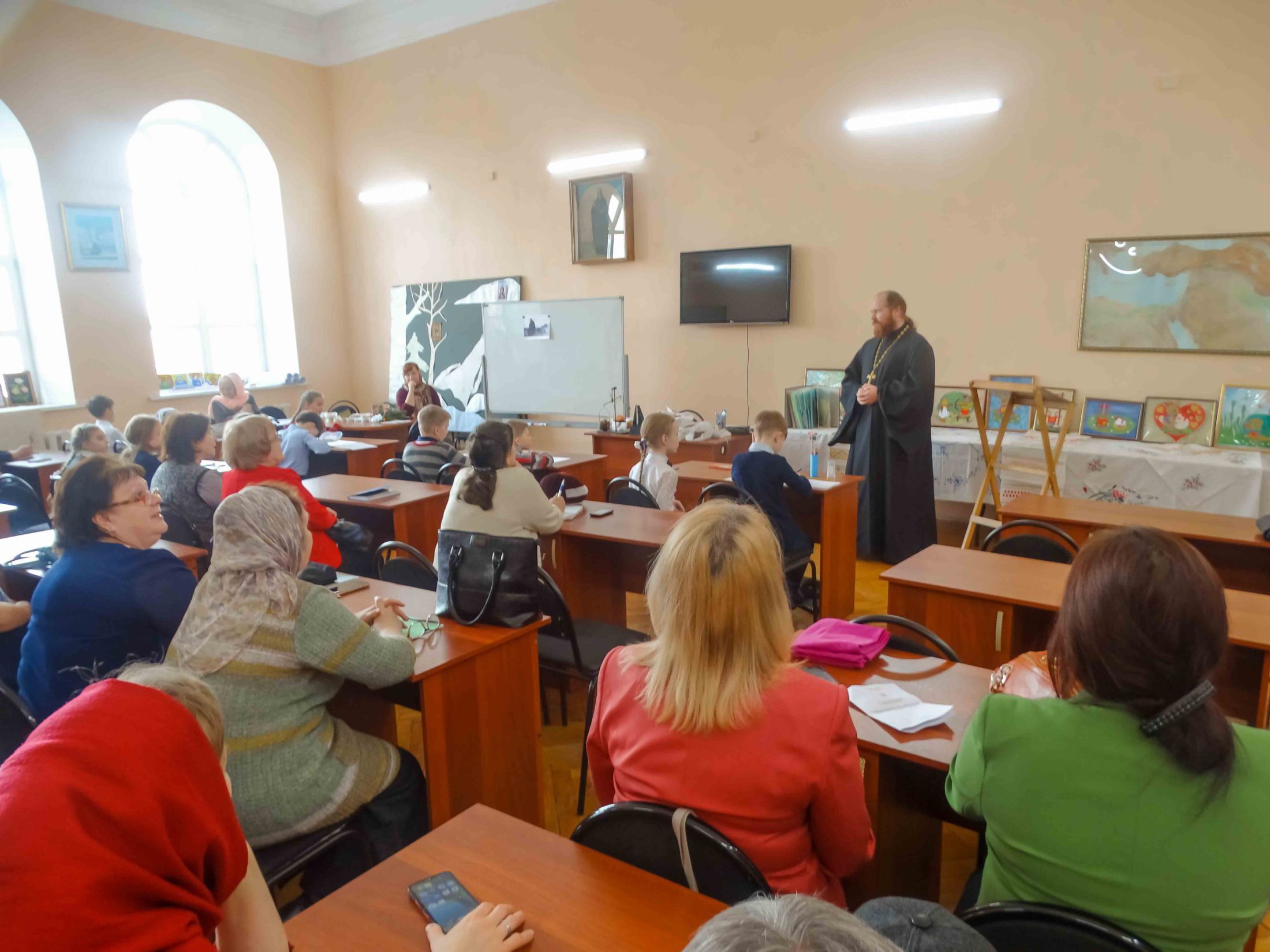 В Оренбургской духовной семинарии состоялась секция Областного Леонтьевского педагогического форума