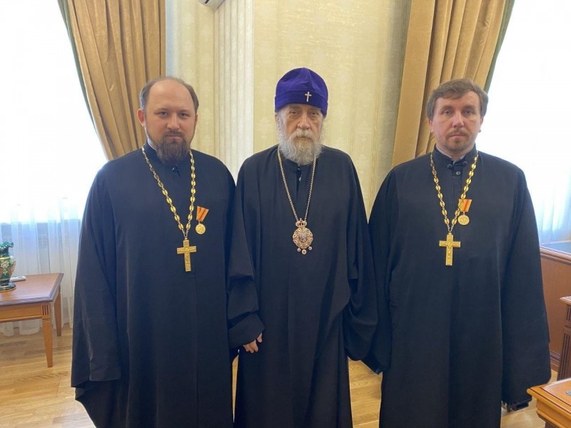 Члены администрации Оренбургской духовной семинарии удостоены Патриаршей награды