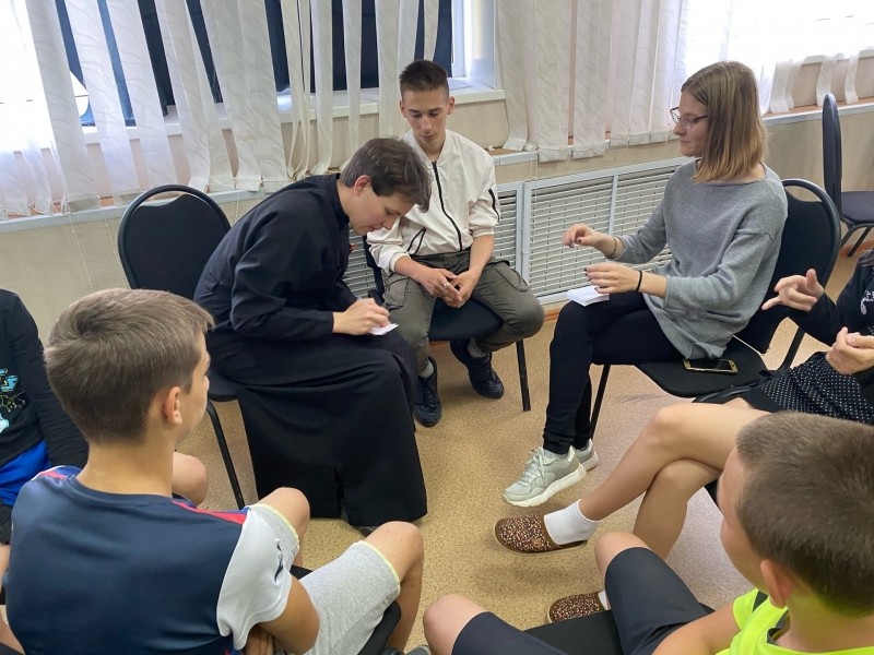 Студенты Оренбургской духовной семинарии посетили детский дом