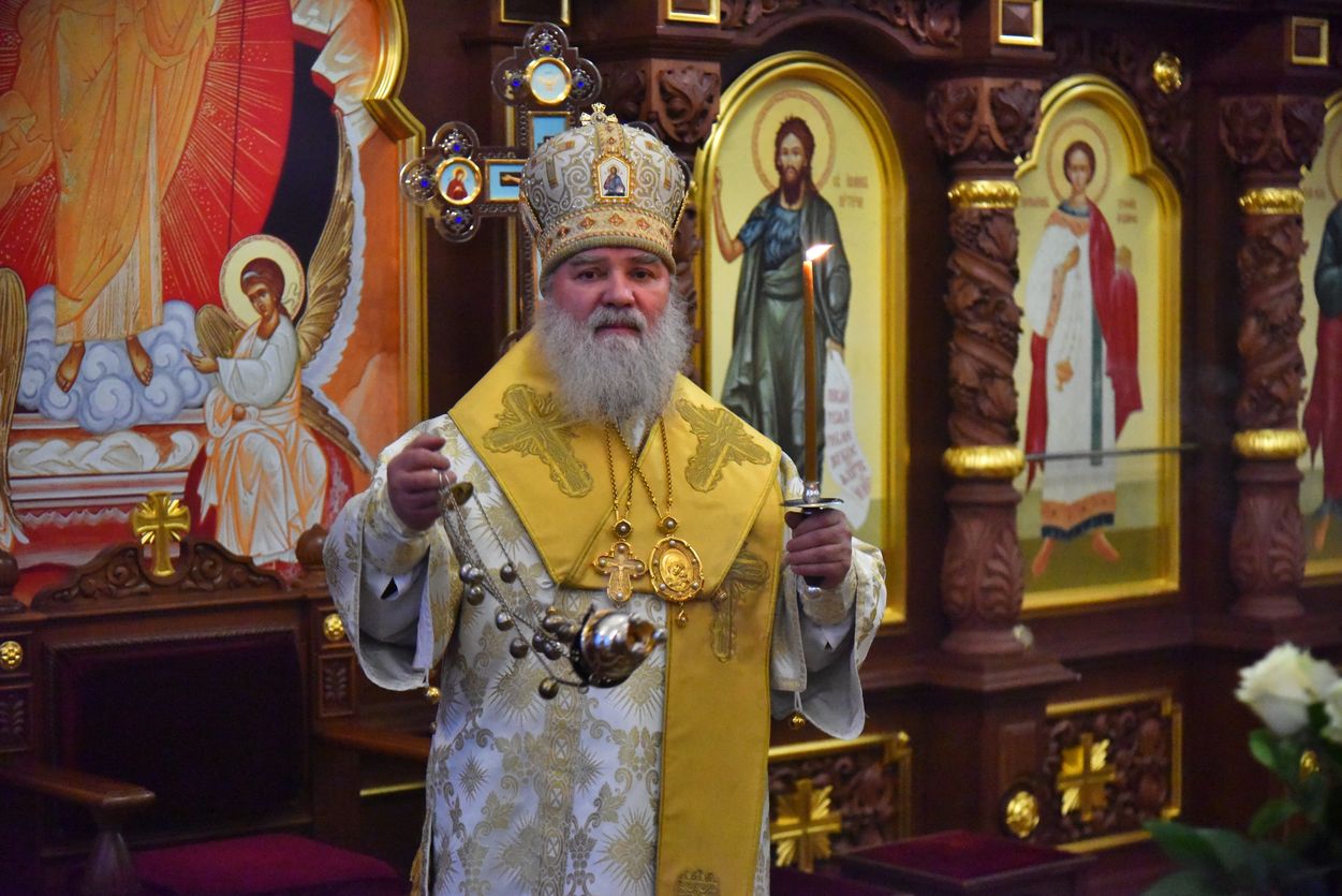 В канун престольного праздника в Оренбургской духовной семинарии епископ Бузулукский и Сорочинский Алексий совершил всенощное бдение