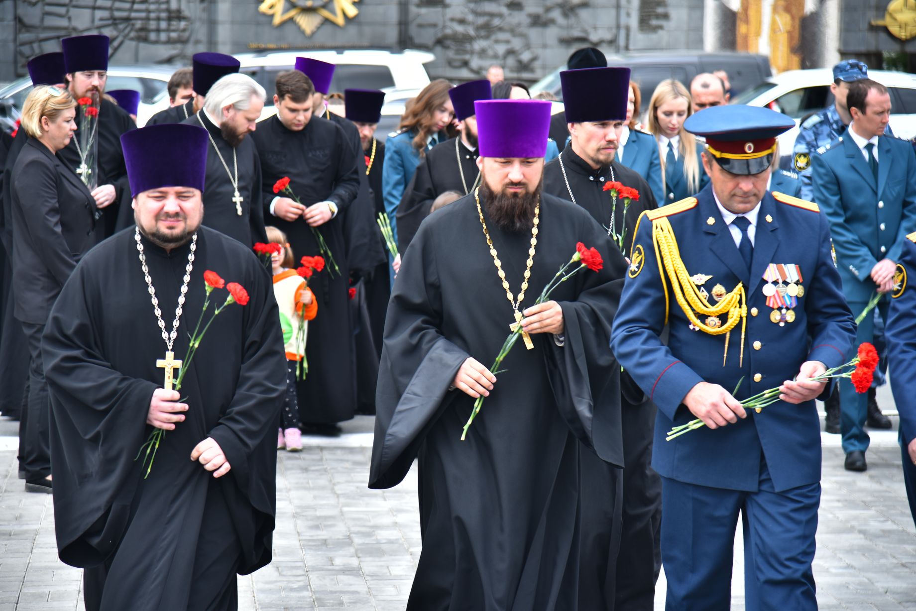 Представители ОренДС в День памяти и скорби приняли участие в памятной акции