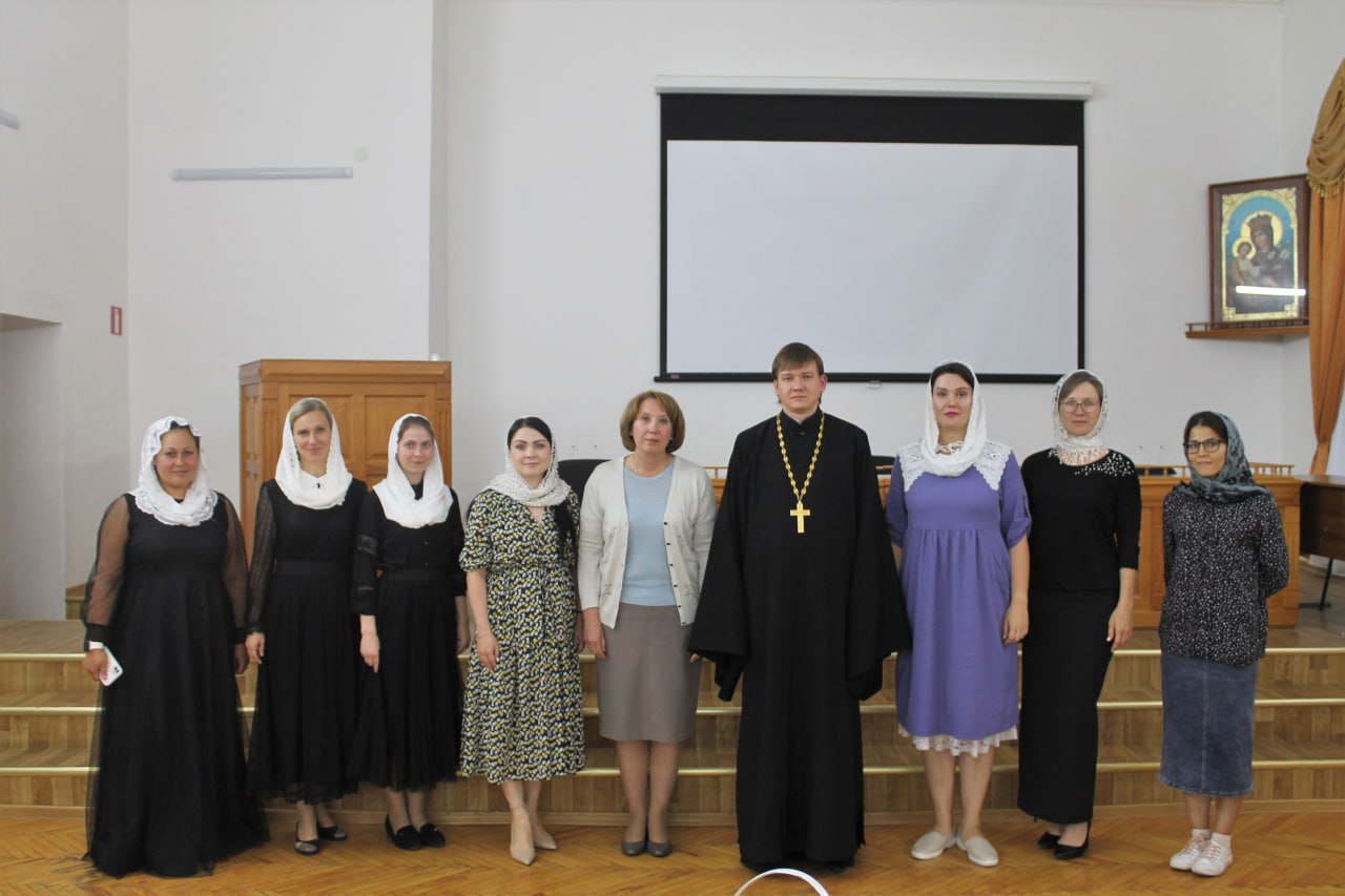 В Оренбургской духовной семинарии завершились итоговые испытания на регентском отделении.