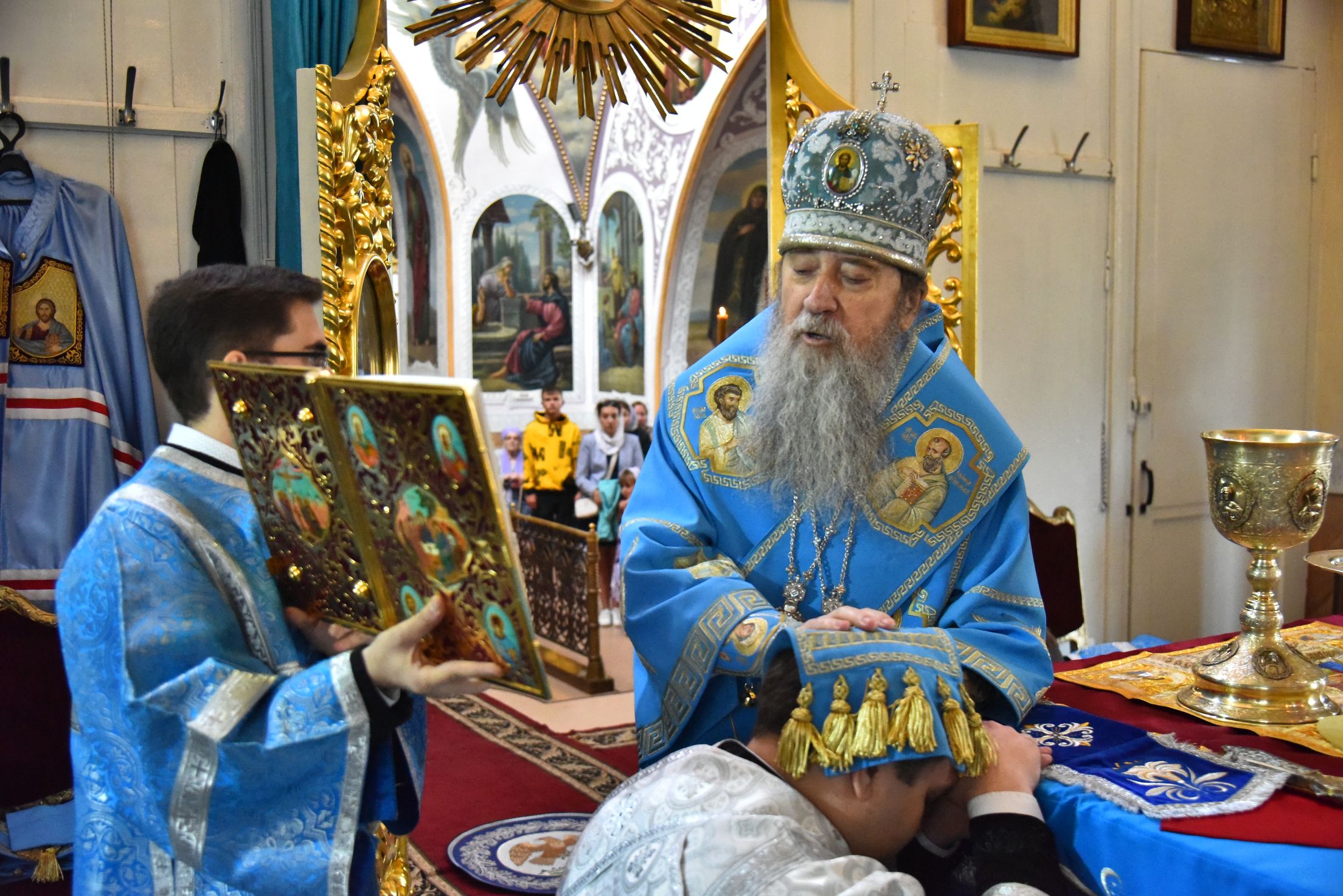 Митрополит Вениамин совершил диаконскую хиротонию над студентом Оренбургской духовной семинарии
