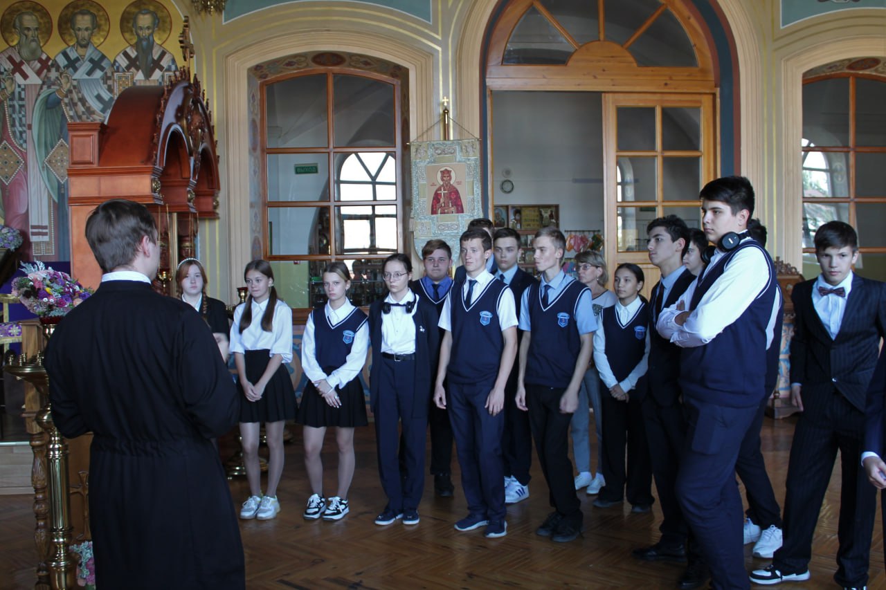 Оренбургская духовная семинария как центр духовного наставничества: образовательные экскурсии продолжаются