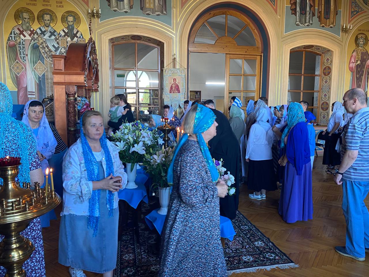 Духовная семинария встретила праздник Успения Пресвятой Богородицы