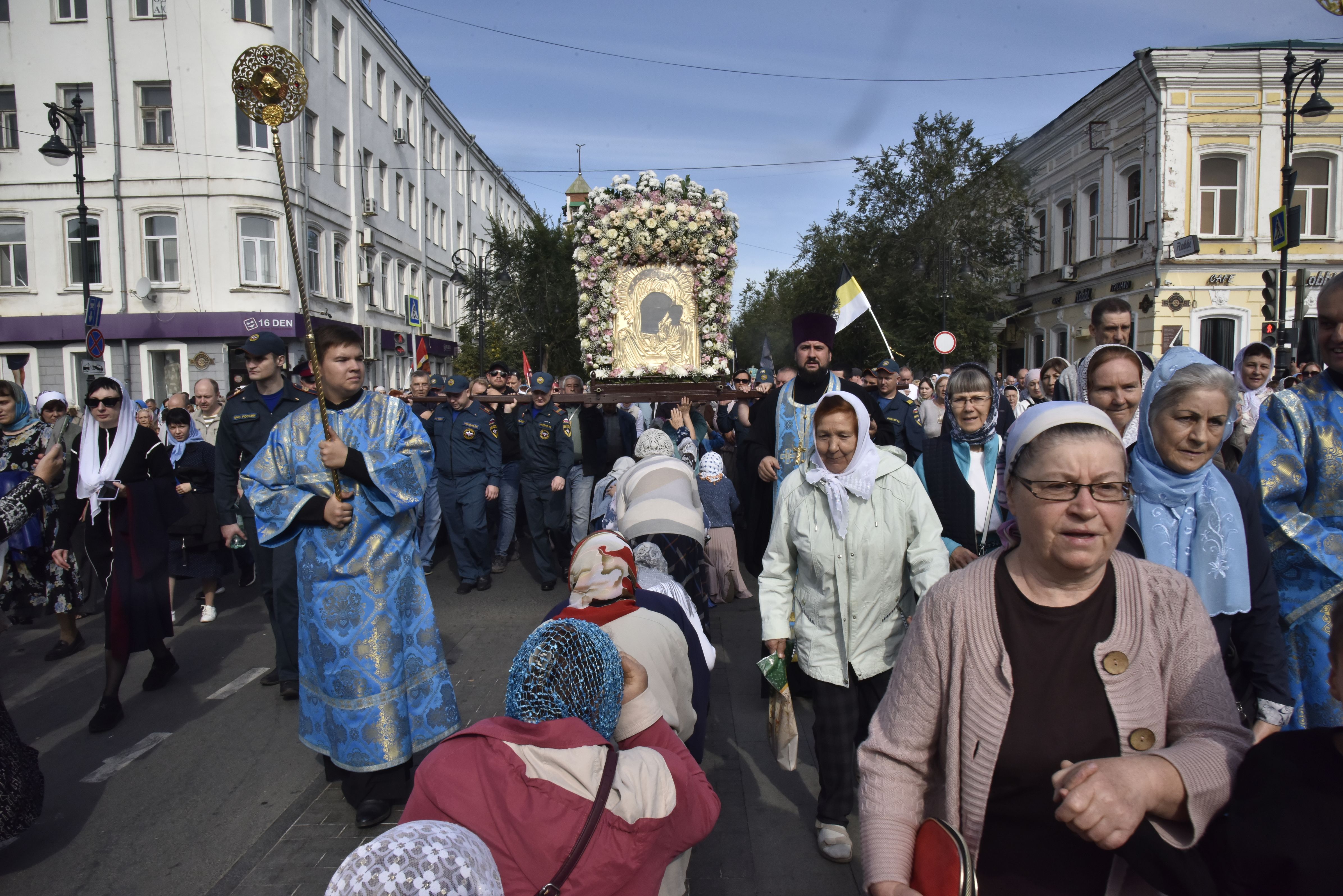 Представители ОренДС приняли участие в общегородском Крестном ходе