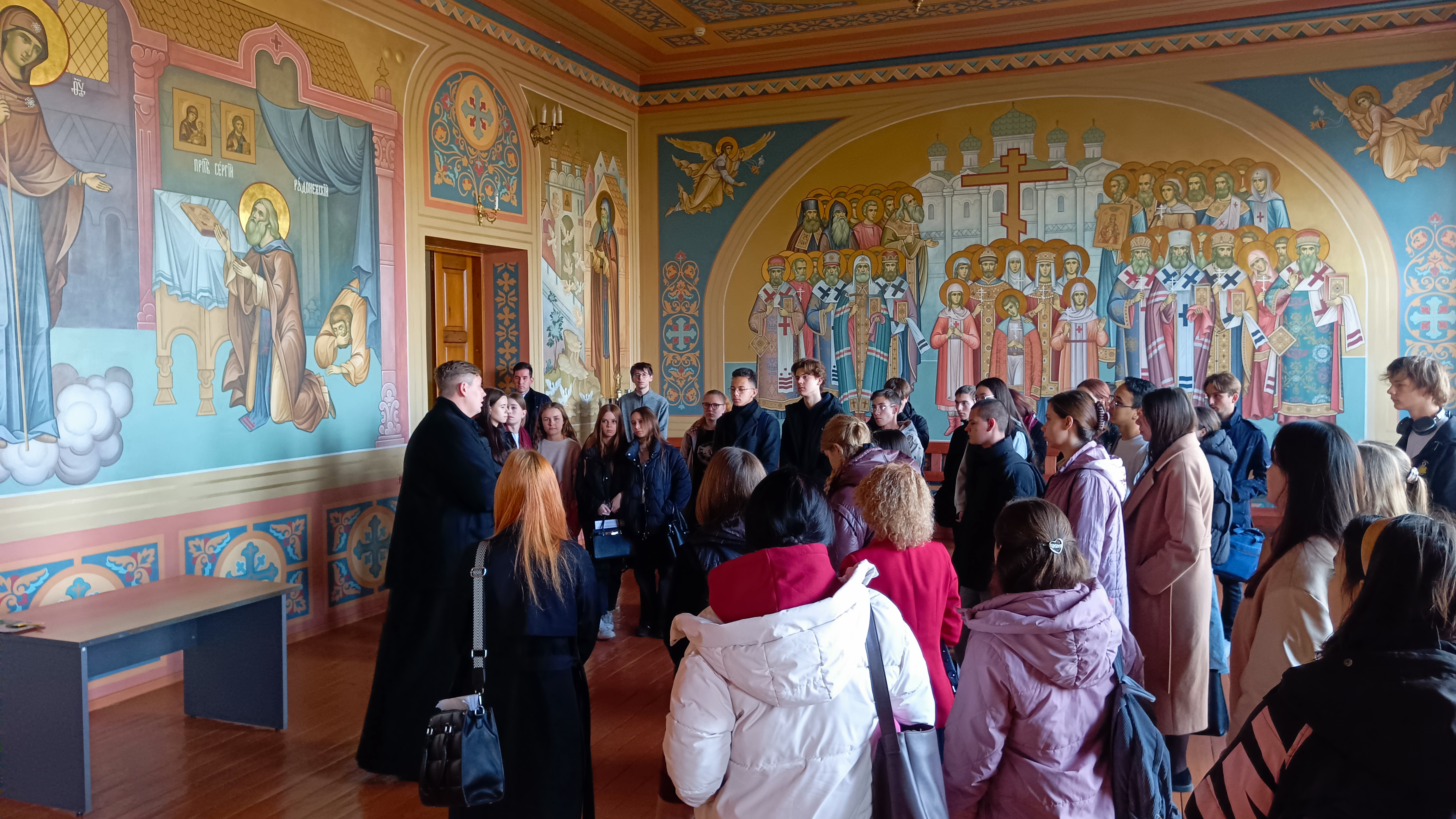 Студенты выпускного курса бакалавриата ОренДС провели экскурсии для обучающихся Оренбургского государственного института искусств им. Л. и М. Ростроповичей