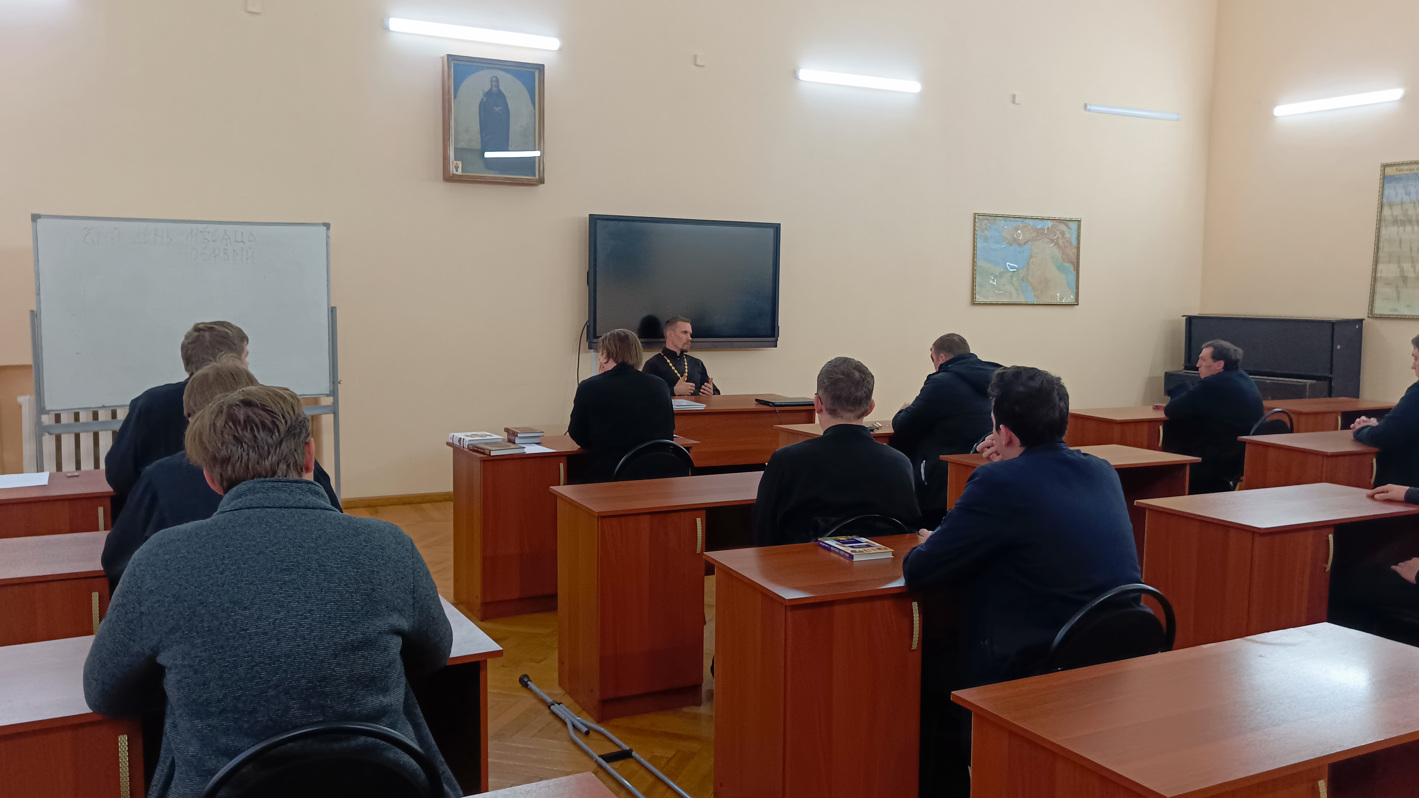 Председатель отдела по тюремному служению Оренбургской епархии провел лекцию для студентов ОренДС